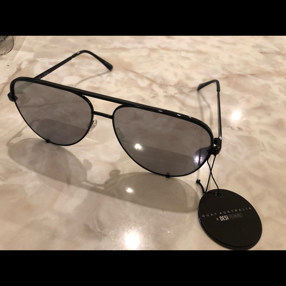 Quay x Desi Perkins High Key Sunglasses